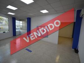 Unidad comercial en Xativa