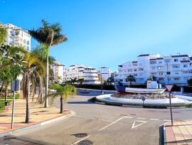 Unidad comercial en Estepona