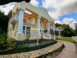 Villa en Benalmádena