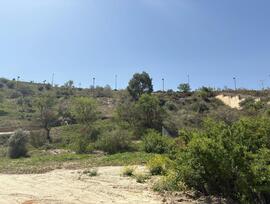 Parcela urbana en La Zubia