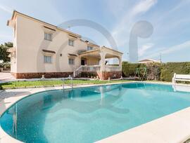 Villa en La Pobla de Vallbona