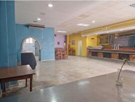 Unidad comercial en La Pobla de Vallbona