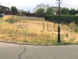 Parcela urbana en El Casar