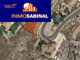 Parcela urbana en Vicar