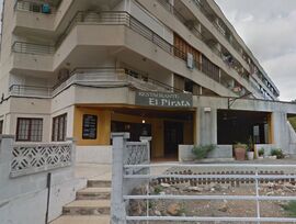 Inversores compra con rentabilidad Restaurante + apartamento a la venta en La Pineda - Salou