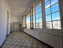 PISO CON ENCANTO EN FORT PIENC, GALERÍA CON VISTAS A LA SAGRADA FAMÍLIA