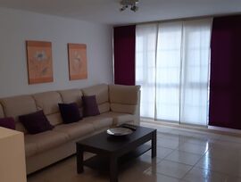 Venta de Triplex en Majada Marcial, Calle Los Medianeros