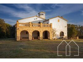 Casa rustica en venta en Llagostera