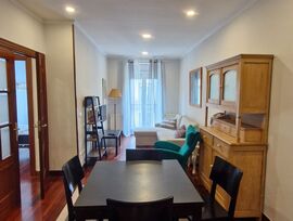 Se alquila vivienda reformada y amueblada