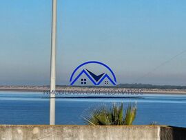 REF: ICM0011 PISO EN PRIMERA LINEA DE PLAYA