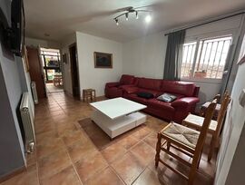 CASA  A  TRES VIENTOS EN PLENO CENTRO