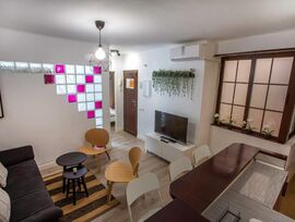 Piso exterior con licencia vacacional en Lagunillas la Victoria.