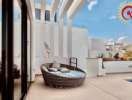 Encantadora Villa Panoramica en Terra Marina de Finestrat