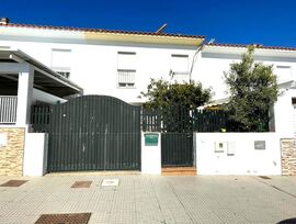 Vivienda independiente con gran potencial y sin gastos de comunidad