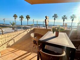 Apartamento en primera línea de mar en el Paseo de la Concha, Oropesa del Mar.