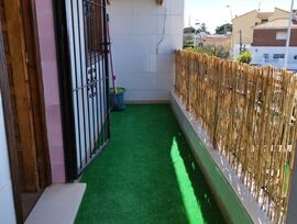 Bungalow en primera planta de 51 m² en Lo Pagán, a solo 400 metros del Mar Menor: una oportunidad perfecta para disfrutar del sol y la vida mediterránea.