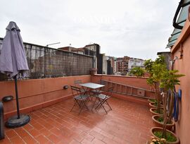 Ático con gran terraza y mucha luz natural