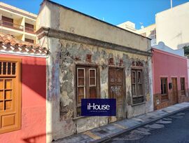 SOLAR URBANO - CENTRO PUERTO DE LA CRUZ