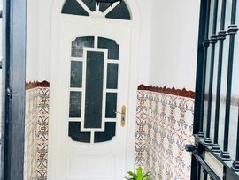 CASA EN VENTA EN ESTEPONA, CERCA DE LA PLAYA