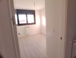 ALQUILER DE APARTAMENTO DE DOS DORMITORIOS ZONA JURGAZOS-CORTE INGLES
