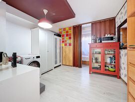 Se vende piso en Aramburuzabala Kalea