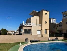 Villa en Orihuela Costa