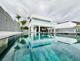 Villa de Lujo en costa Adeje