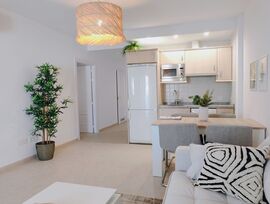 Piso con terraza en alquiler en Rincón de la Victoria!