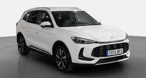 MG ZS 1.5 Hybrid  Luxury (197 CV)