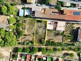 TERRENO EDIFICABLE DE 450 M² EN VILAJUÏGA