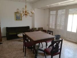 CASA DE 250 m² EN REDOVAN