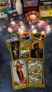 Clarividencia y cartomancia 