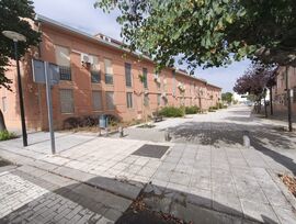 URB. PRIVADA CON PISCINA