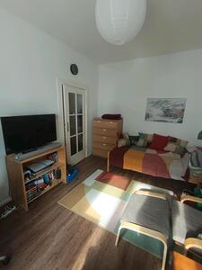 Estudio amueblado y equipado – L'Hospitalet